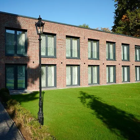 Marienburg Monheim Hotel 4*